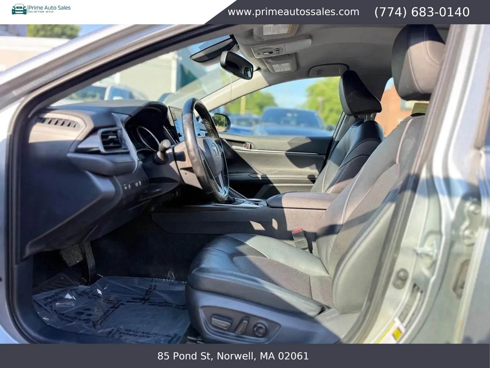 Used 2022 Toyota Camry XLE FWD image 9