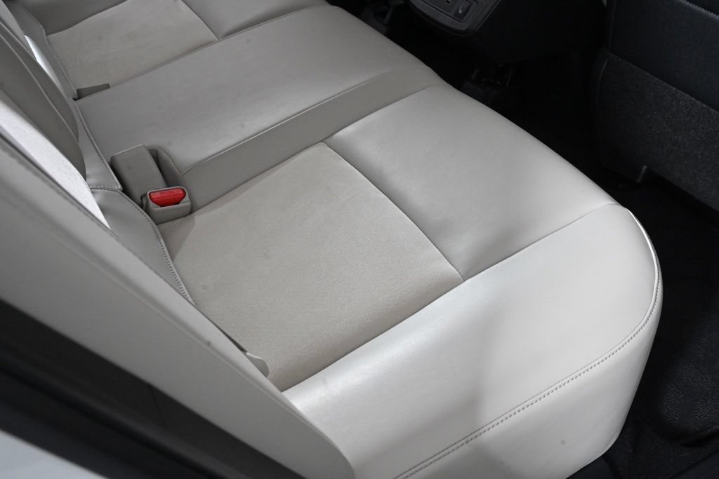 Certified 2023 Nissan Ariya FWD image 27