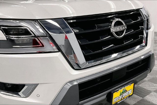 Used 2021 Nissan Armada Platinum w/ Captain's Chairs Package AWD/4WD image 35