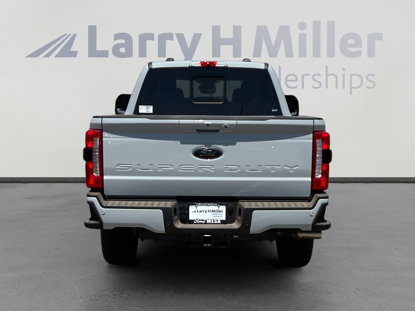New 2026 Ford F250 Lariat w/ Black Appearance Package AWD/4WD image 4