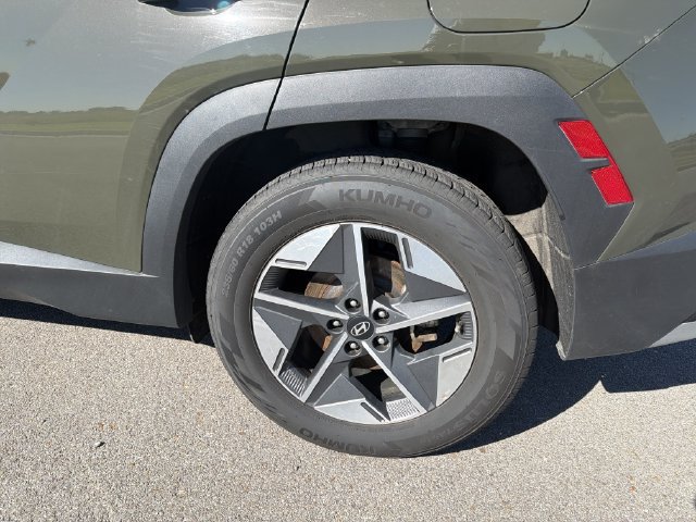 Used 2025 Hyundai Tucson SEL FWD image 23
