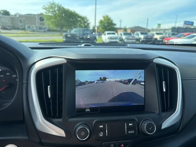 Used 2024 GMC Terrain SLT AWD/4WD image 23