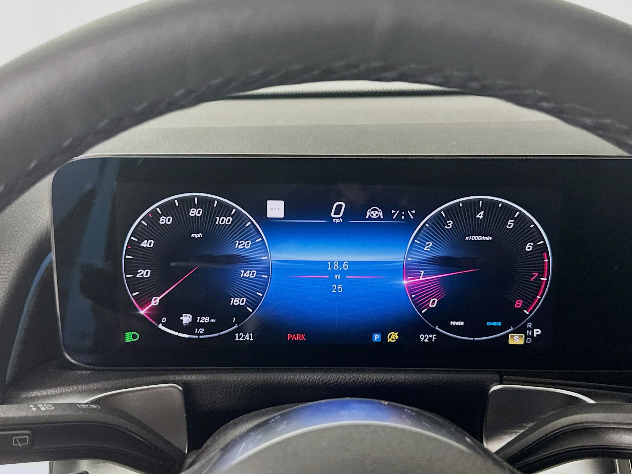 Certified 2025 Mercedes-Benz GLB 250 4MATIC image 14