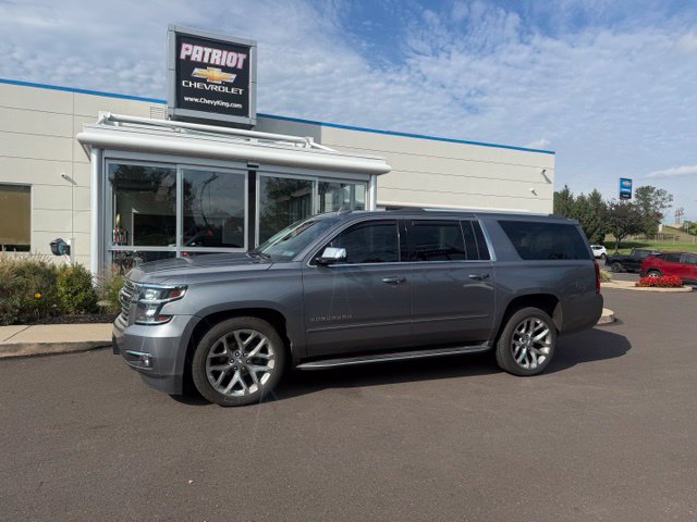 Used 2018 Chevrolet Suburban Premier AWD/4WD image 2
