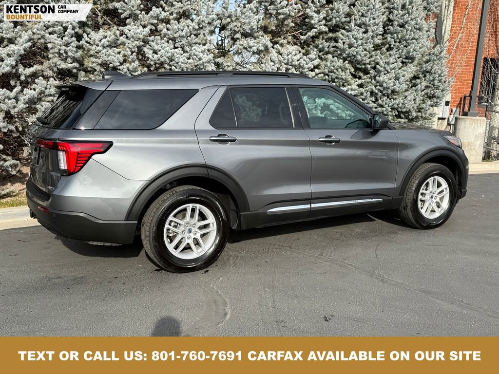 Used 2025 Ford Explorer Active image 9