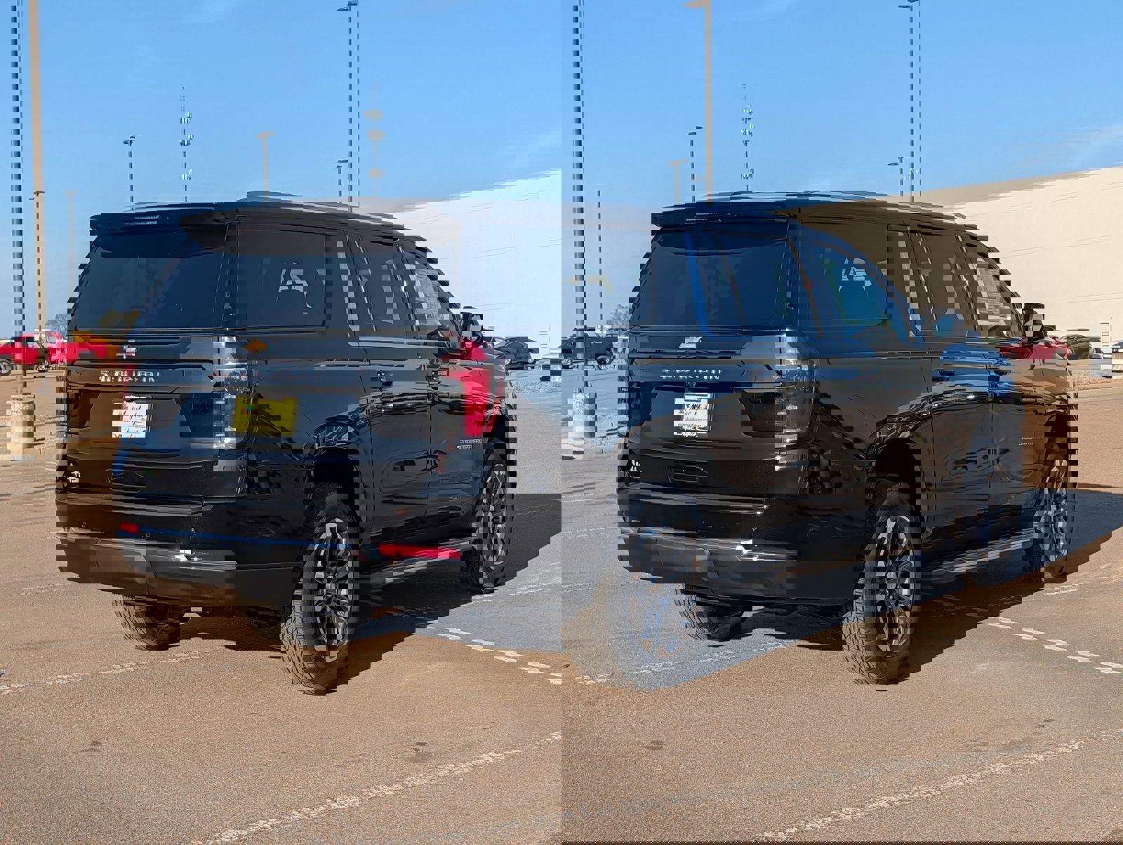 New 2026 Chevrolet Suburban LS image 4