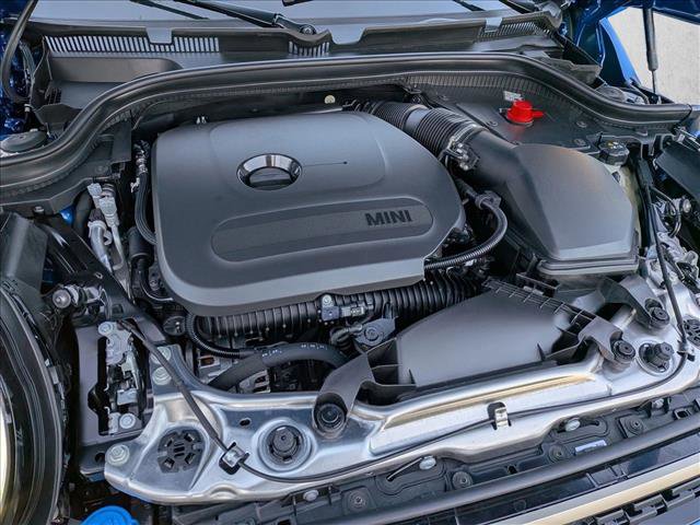 New 2026 MINI Cooper 2-Door Hardtop FWD image 18