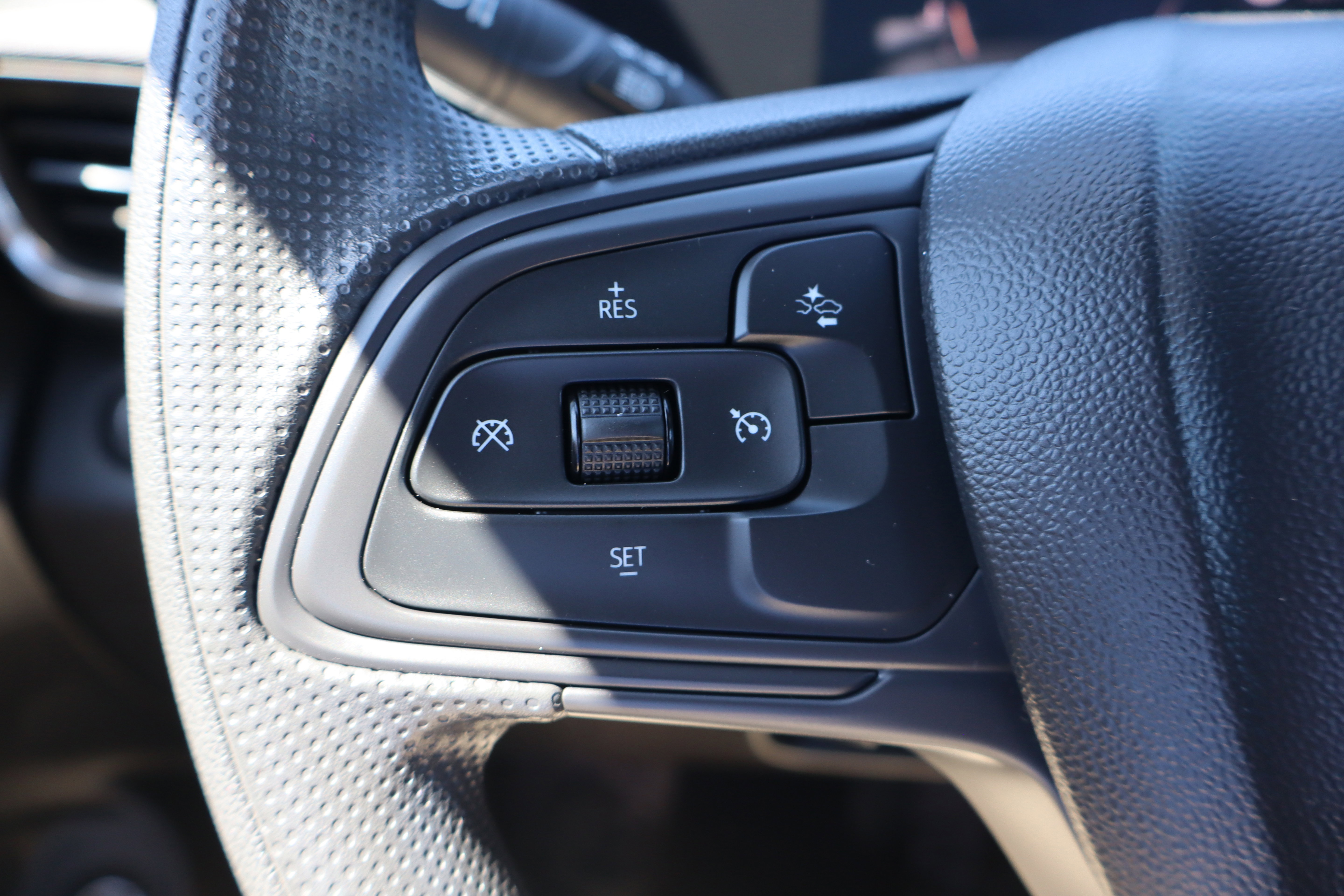 Used 2024 Buick Envista Preferred w/ Convenience II Package FWD image 15