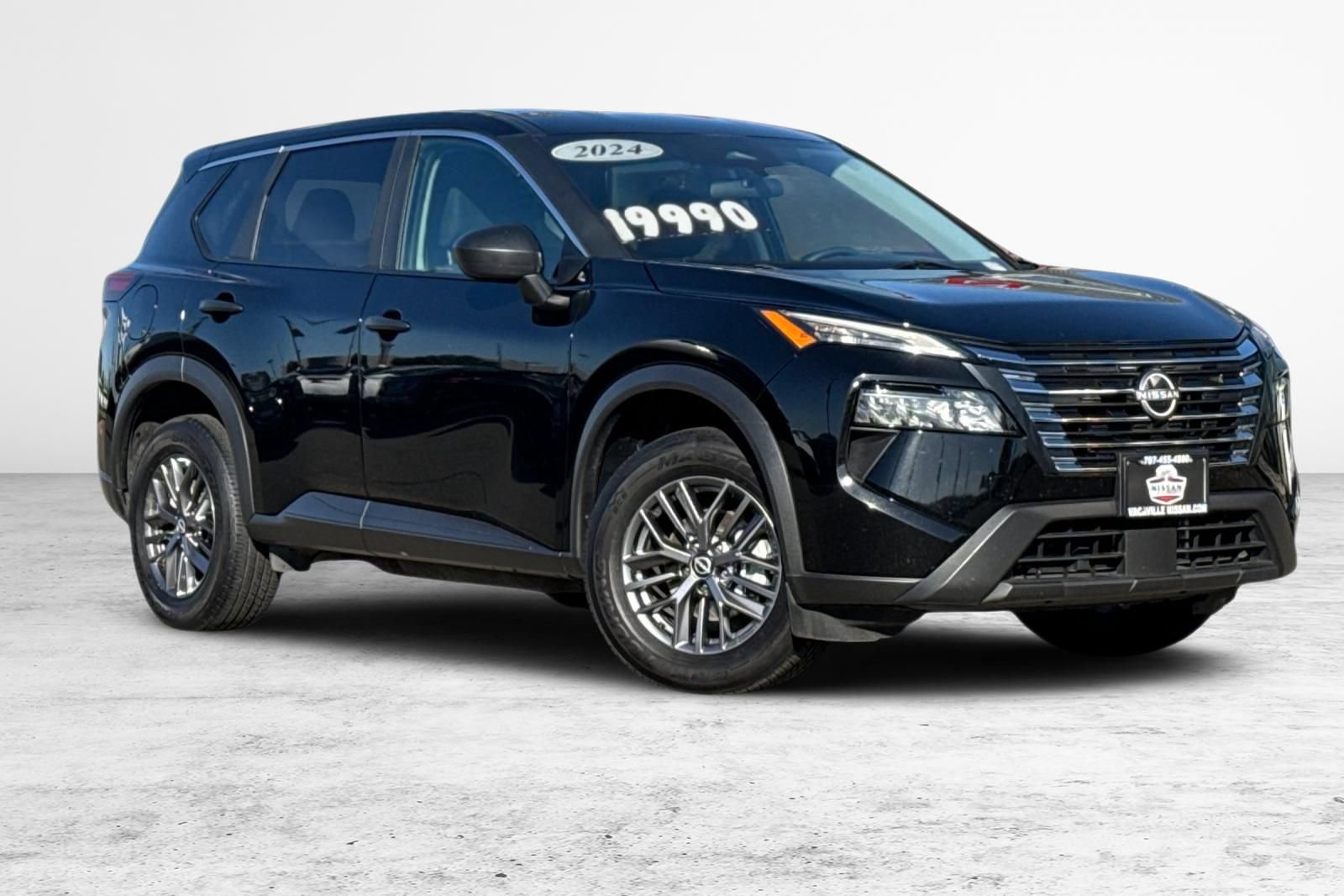 Certified 2024 Nissan Rogue S AWD/4WD image 2
