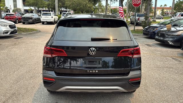 Used 2022 Volkswagen Taos S FWD image 6