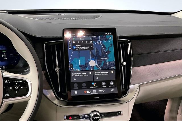 New 2026 Volvo XC90 T8 Ultra w/ Protection Package Premier image 3