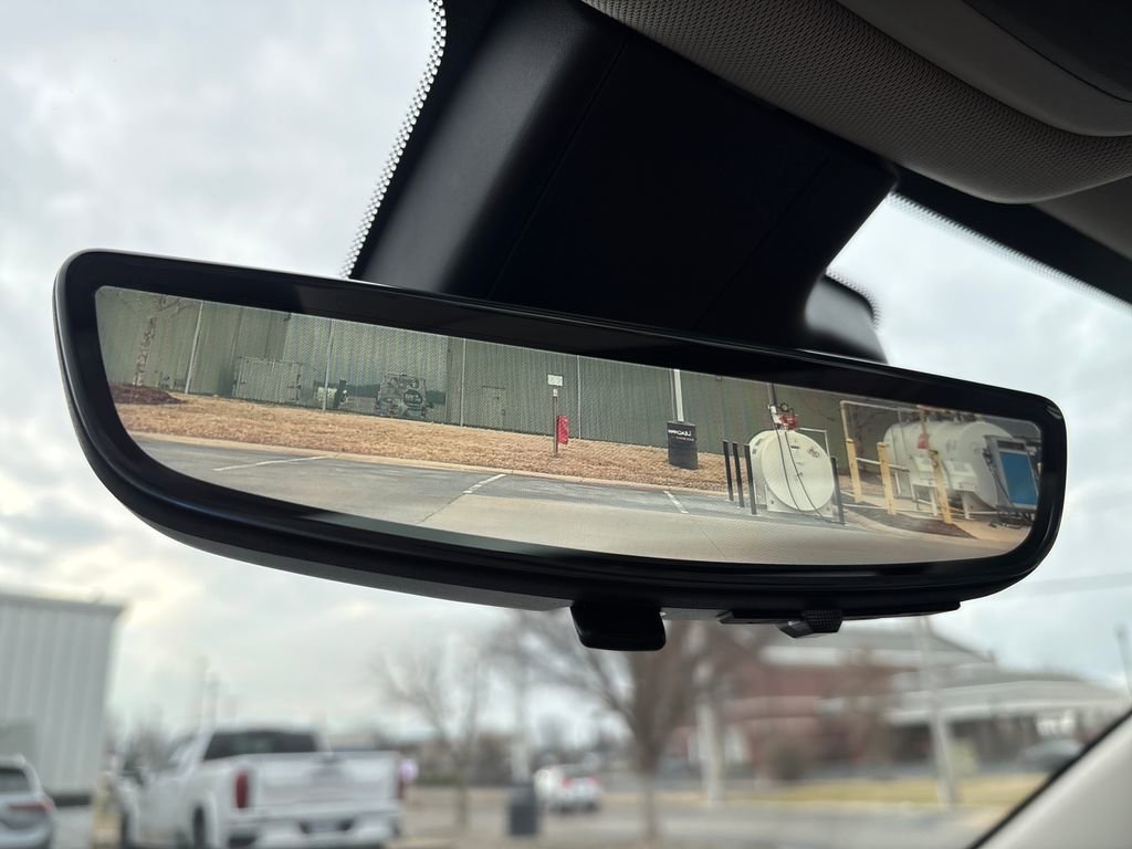 New 2026 Buick Encore GX Avenir w/ Avenir Technology Package image 37