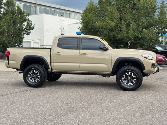 Used 2019 Toyota Tacoma TRD Off-Road w/ Technology Package AWD/4WD image 7