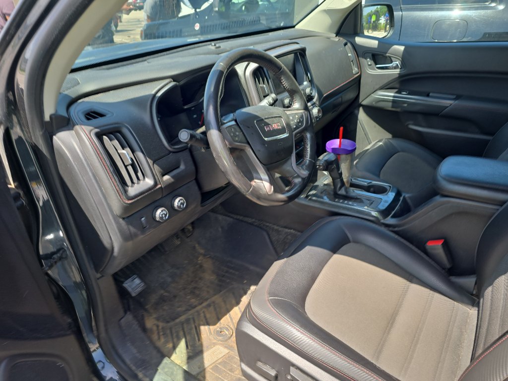 Used 2018 GMC Canyon All Terrain w/ All Terrain X Package AWD/4WD image 3