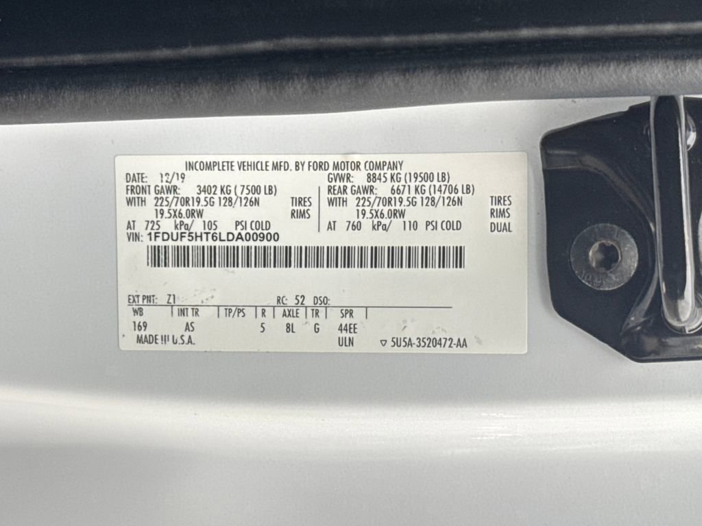 Used 2020 Ford F550 4x4 Regular Cab Super Duty image 30