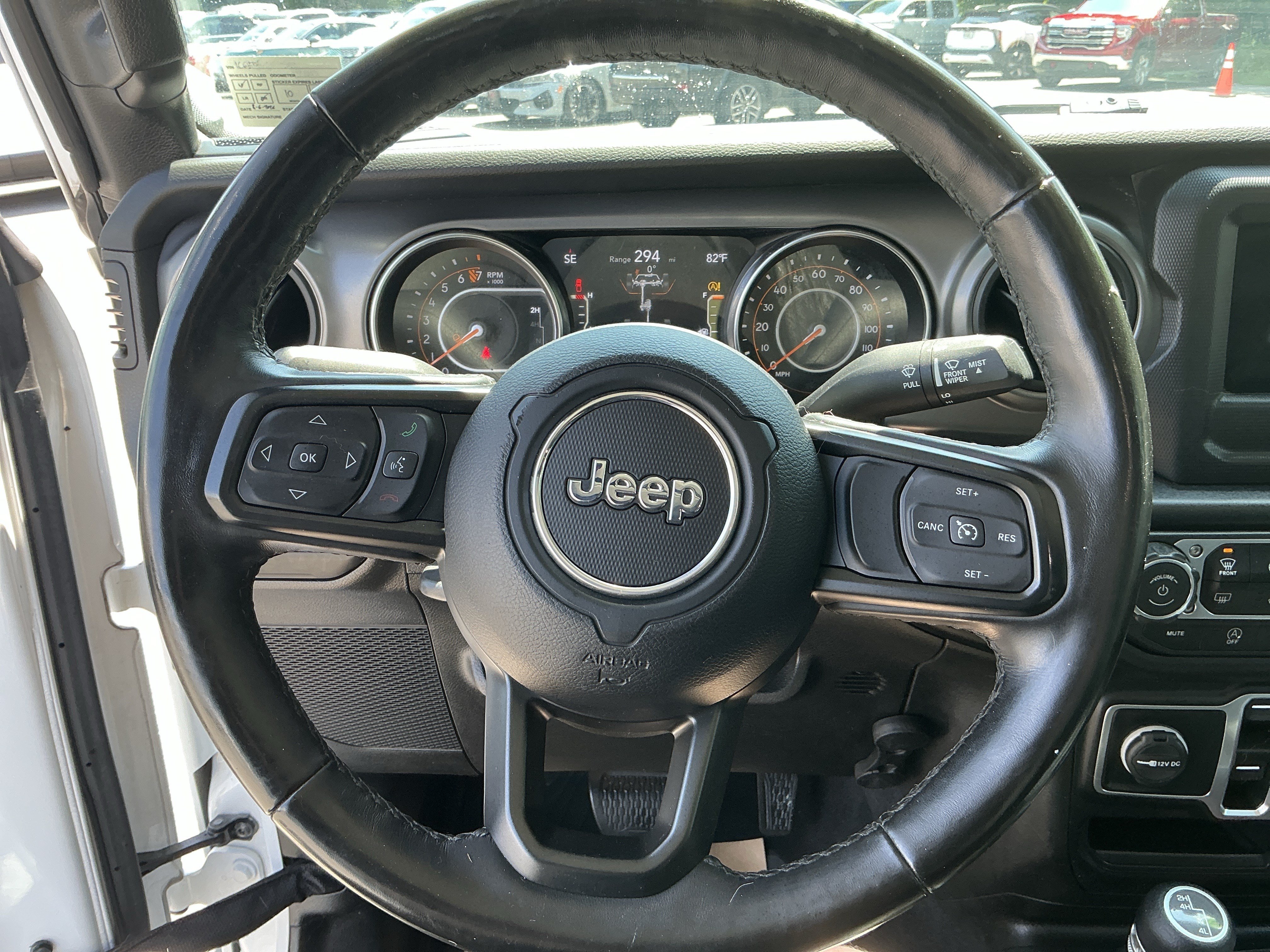 Used 2022 Jeep Gladiator Sport AWD/4WD image 16