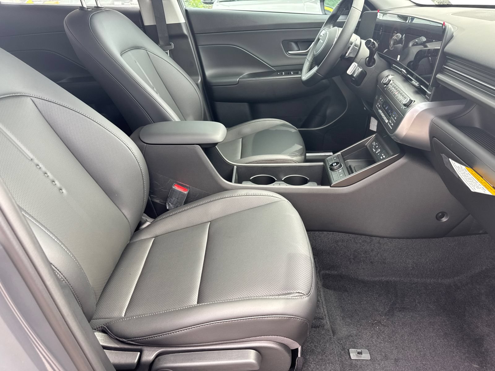 New 2026 Hyundai Kona SEL Premium FWD image 14