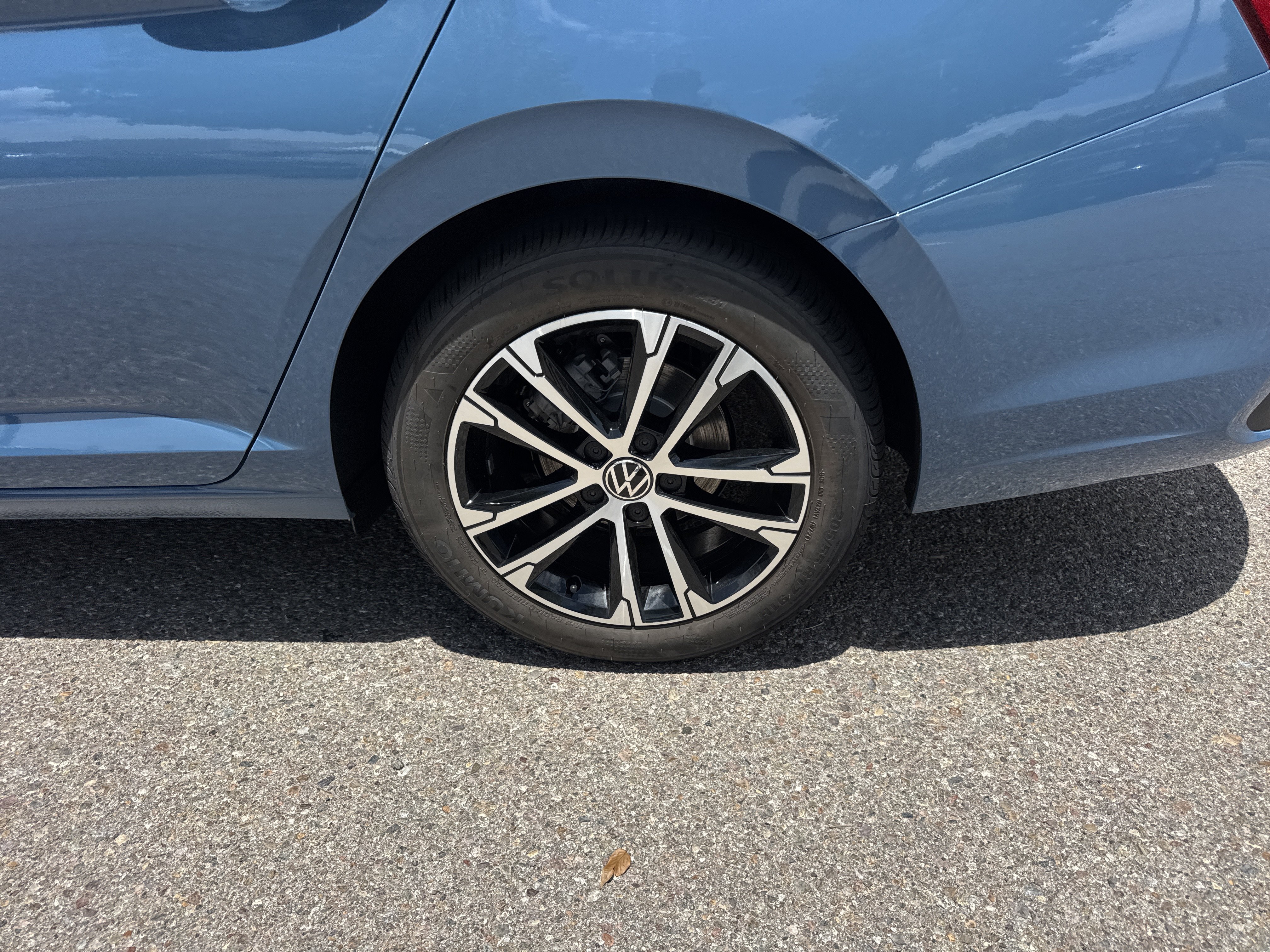 New 2026 Volkswagen Jetta Sport FWD image 7