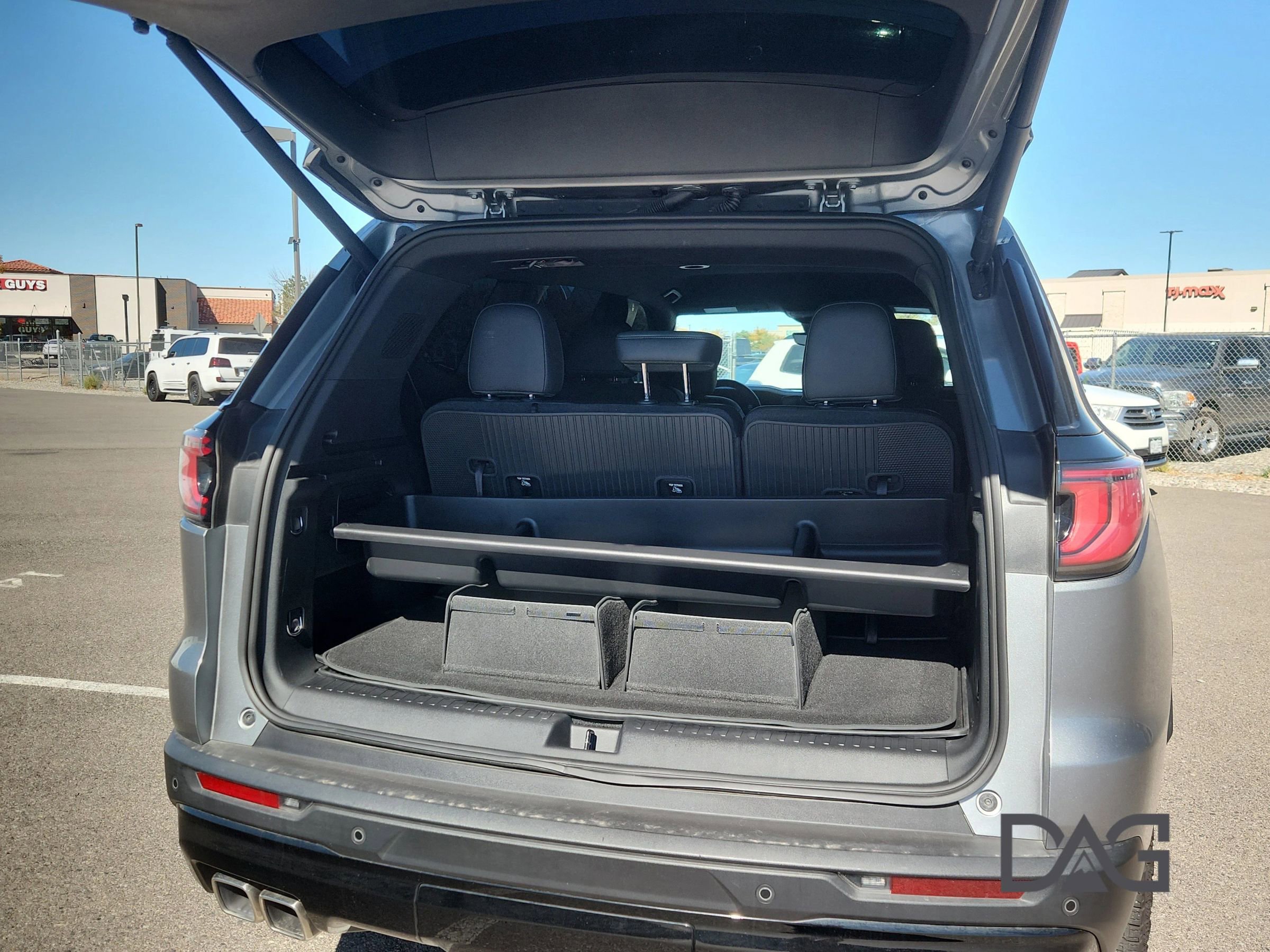 Used 2024 GMC Acadia AT4 w/ Super Cruise Package image 23