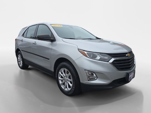 Used 2019 Chevrolet Equinox LS AWD/4WD image 12