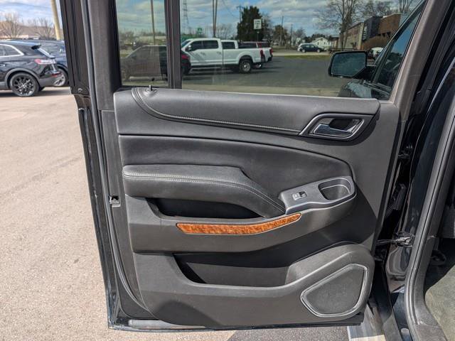 Used 2015 Chevrolet Suburban LTZ image 15