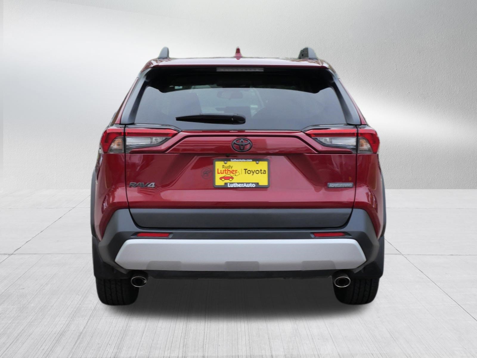 Used 2022 Toyota RAV4 Adventure w/ Convenience Package AWD/4WD image 7