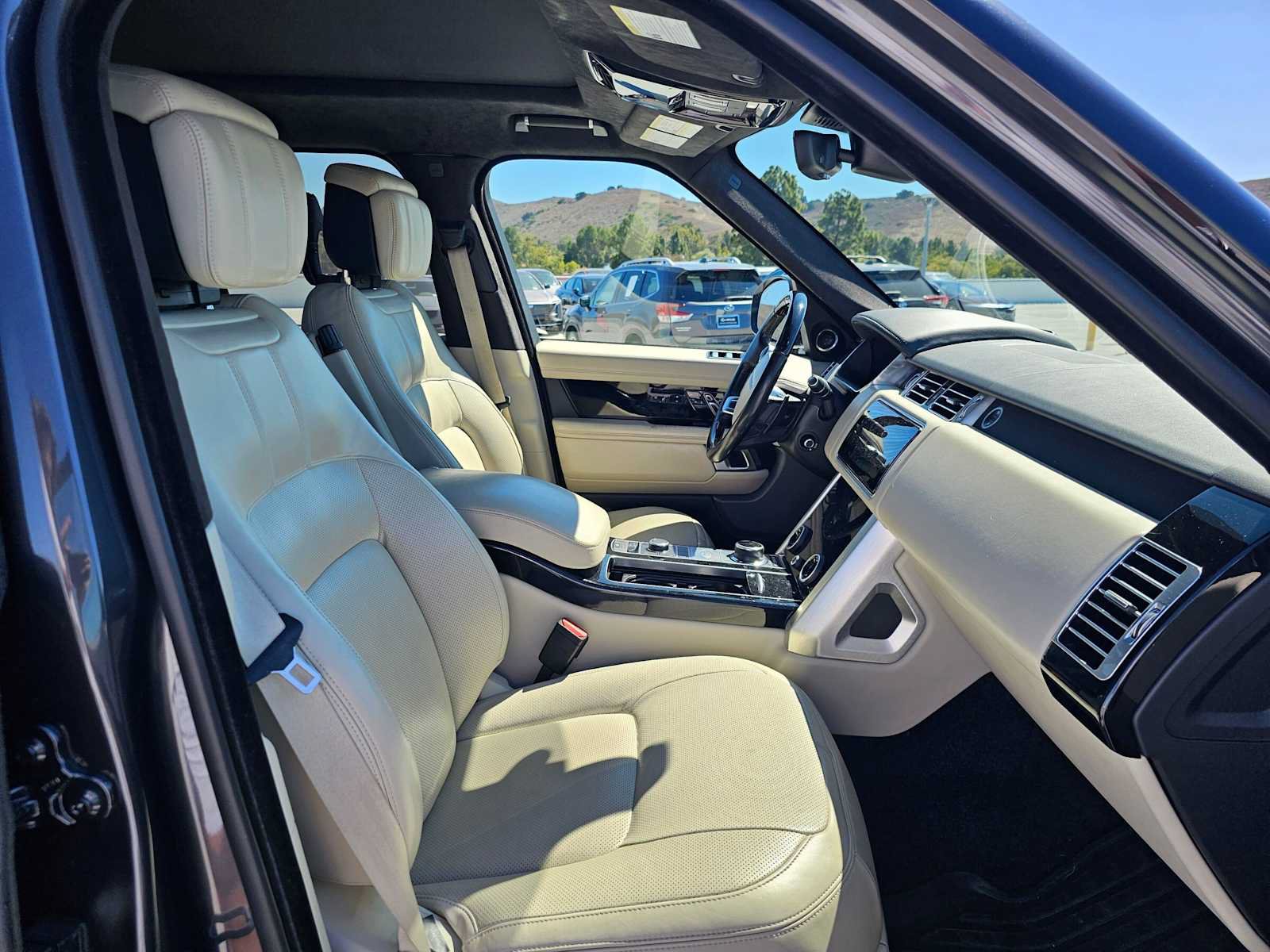 Used 2020 Land Rover Range Rover HSE AWD/4WD image 10