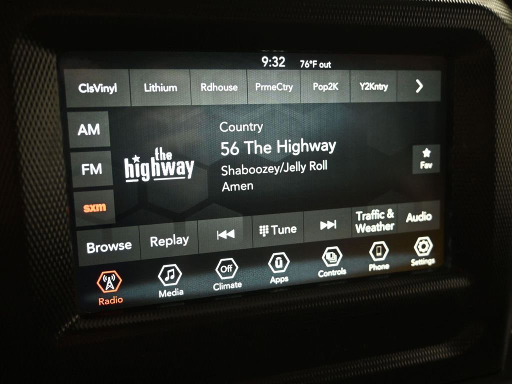 Used 2021 Jeep Gladiator Mojave AWD/4WD image 17