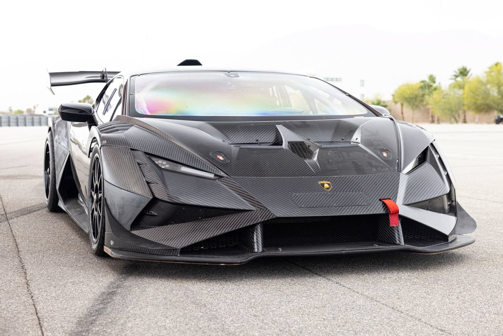 Used 2023 Lamborghini Huracan EVO RWD image 3