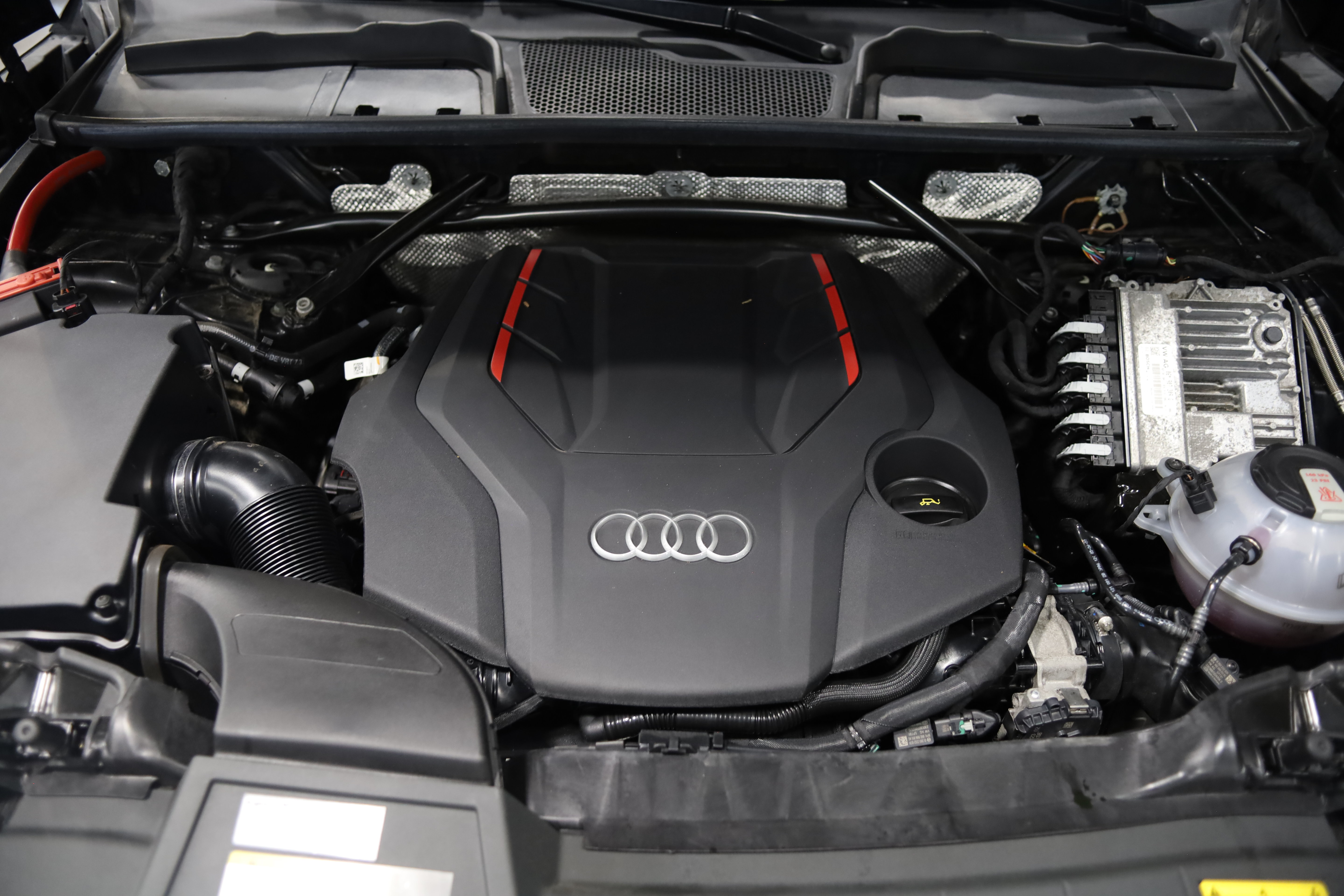 Used 2023 Audi SQ5 Premium Plus w/ Premium Plus Package AWD/4WD image 44