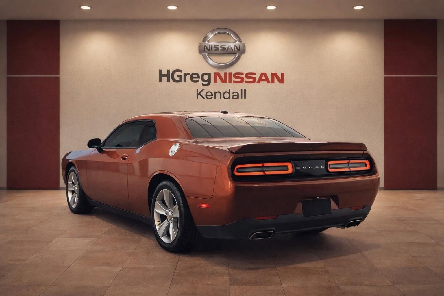 Used 2021 Dodge Challenger SXT image 4