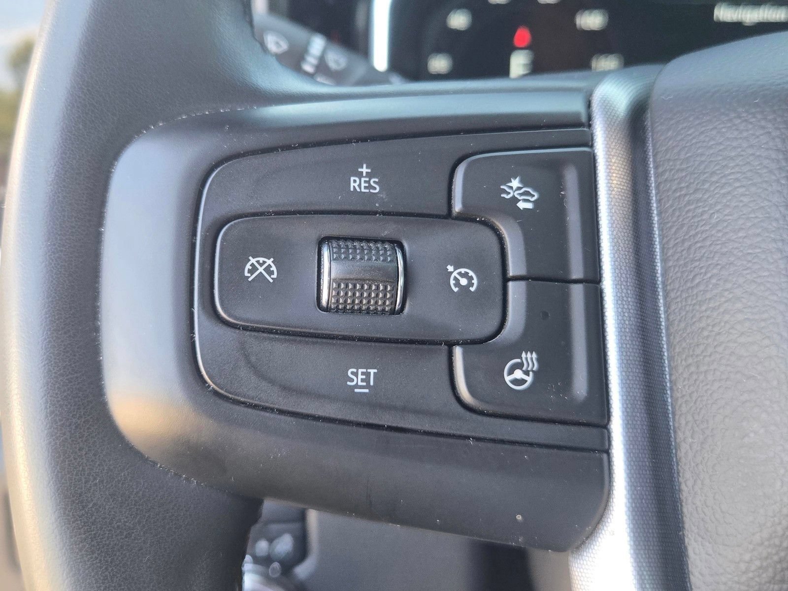 Used 2023 GMC Sierra 1500 Elevation w/ X31 Off-Road Package AWD/4WD image 16