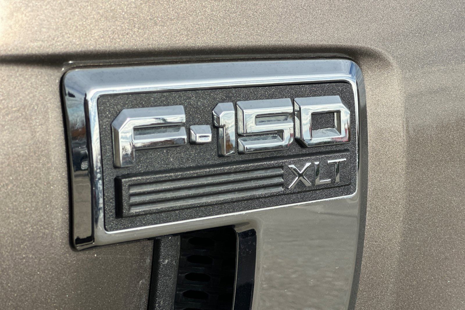 Used 2023 Ford F150 XLT image 47