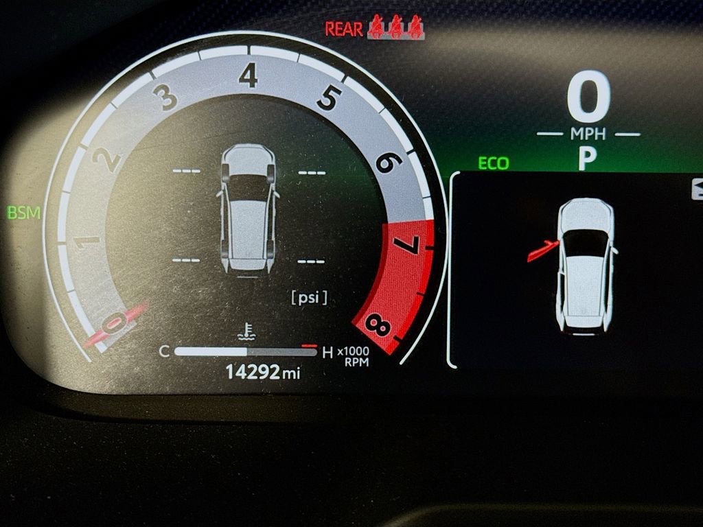 Used 2024 Toyota RAV4 Limited image 12