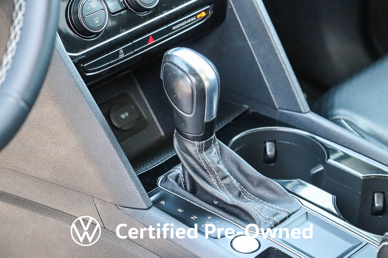 Certified 2022 Volkswagen Atlas SE FWD image 23