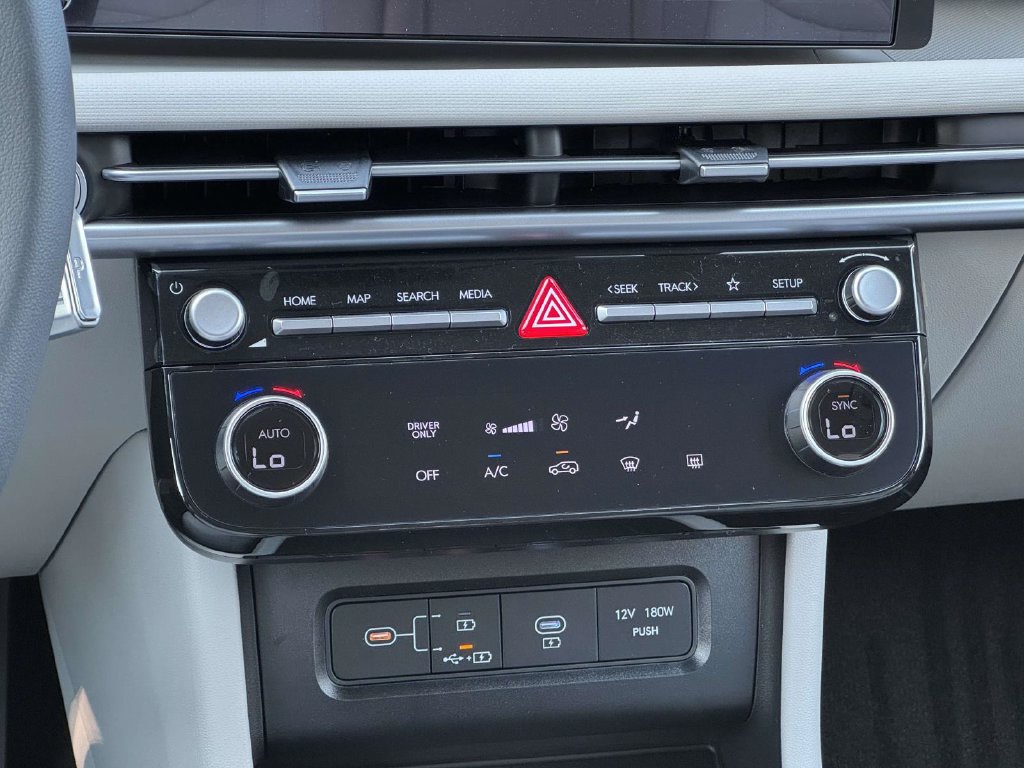 New 2026 Hyundai Tucson Blue SE FWD image 21