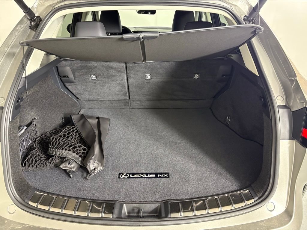Used 2024 Lexus NX 250 FWD w/ Cold Area Package image 18