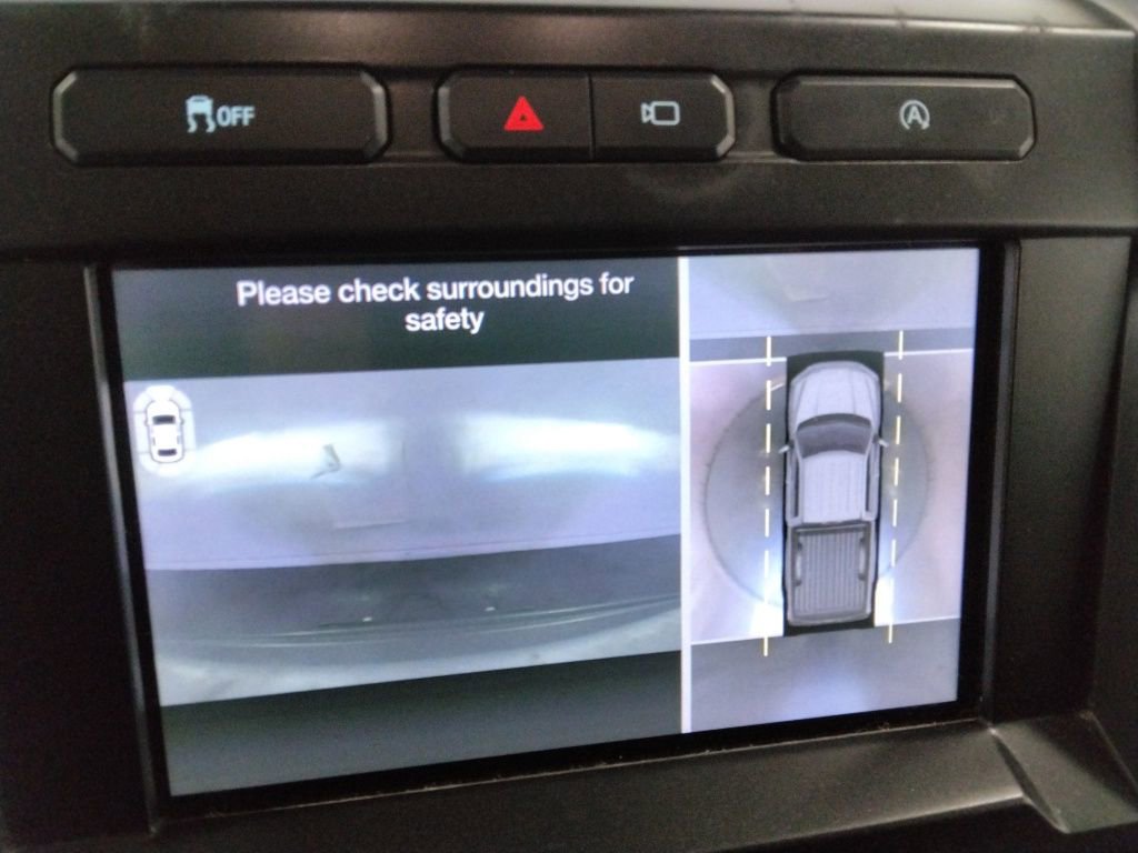 Used 2018 Ford F150 Platinum w/ Equipment Group 701A Luxury image 28