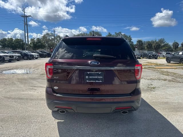 Used 2018 Ford Explorer XLT w/ Equipment Group 202A FWD image 6