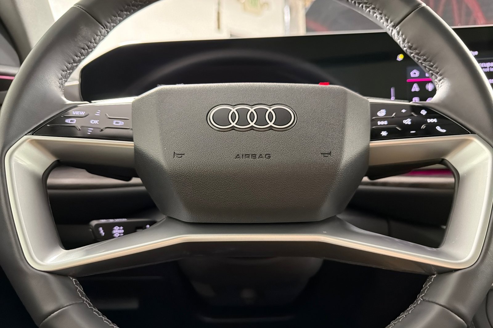 Used 2025 Audi Q5 Premium w/ Convenience Package AWD/4WD image 23