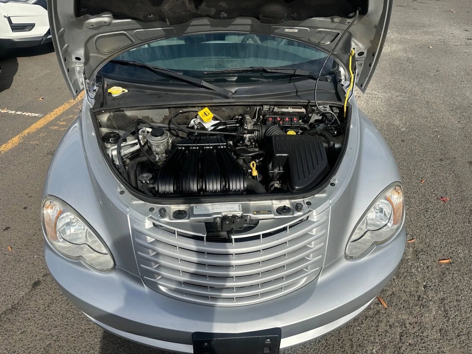 Used 2009 Chrysler PT Cruiser FWD image 16