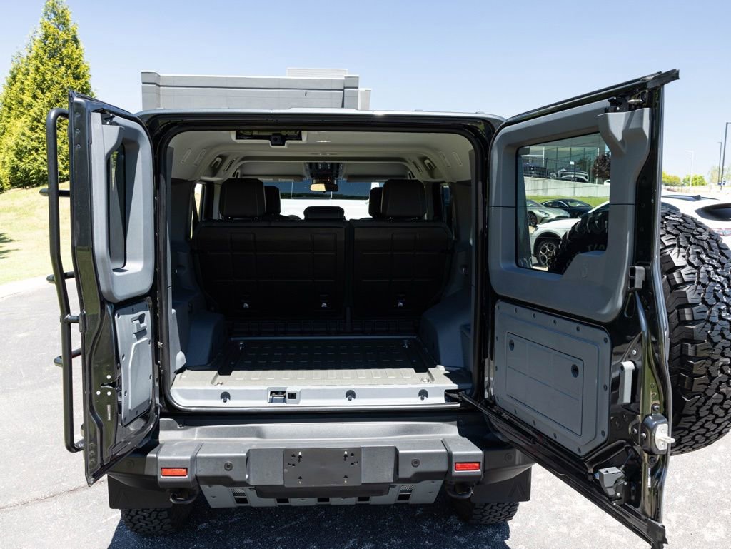 Used 2024 INEOS Grenadier AWD/4WD image 45
