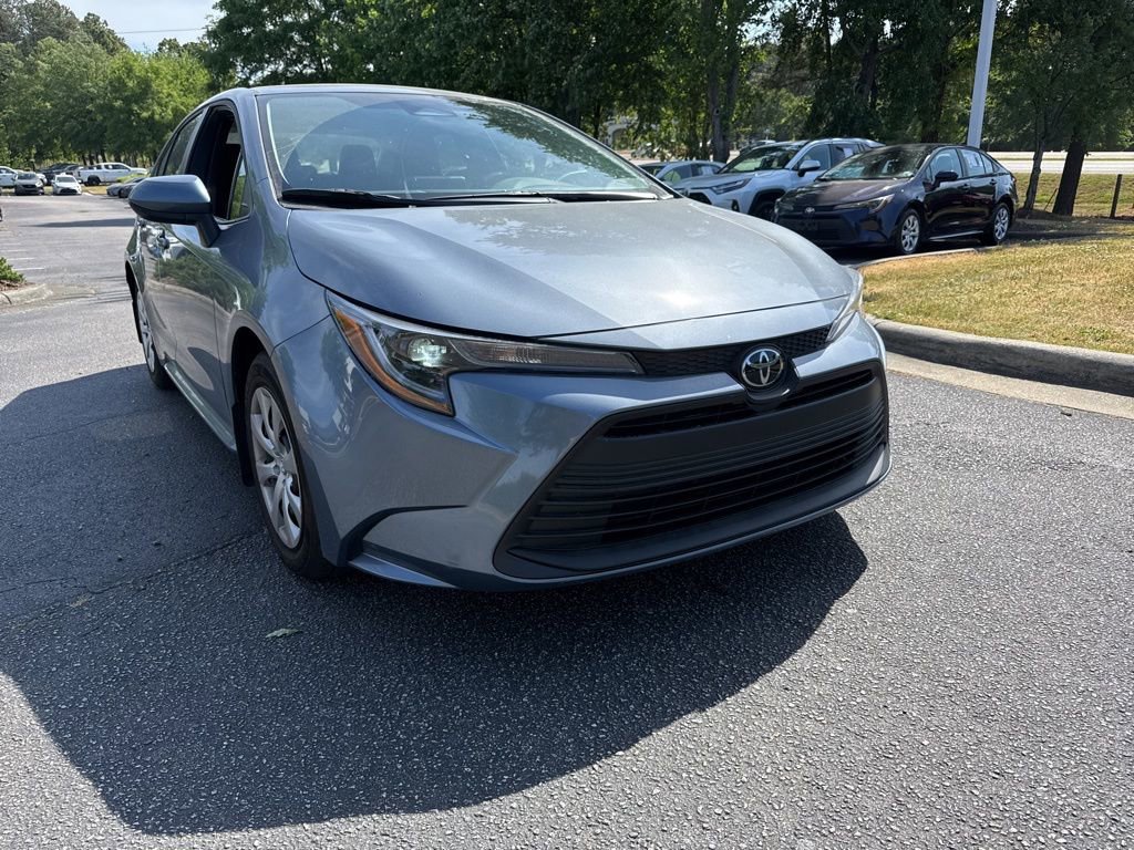Used 2026 Toyota Corolla LE image 8
