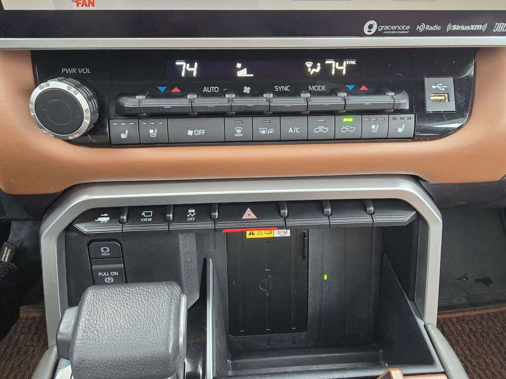 Used 2023 Toyota Tundra 1794 Edition image 33