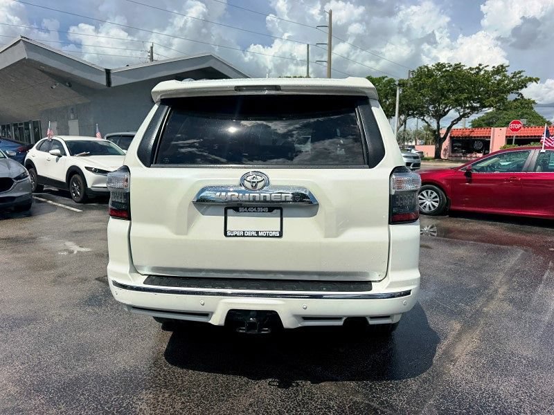 Used 2016 Toyota 4Runner Limited AWD/4WD image 6