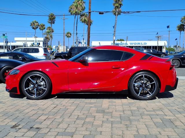 Used 2020 Toyota Supra w/ Navigation & JBL Package RWD image 2