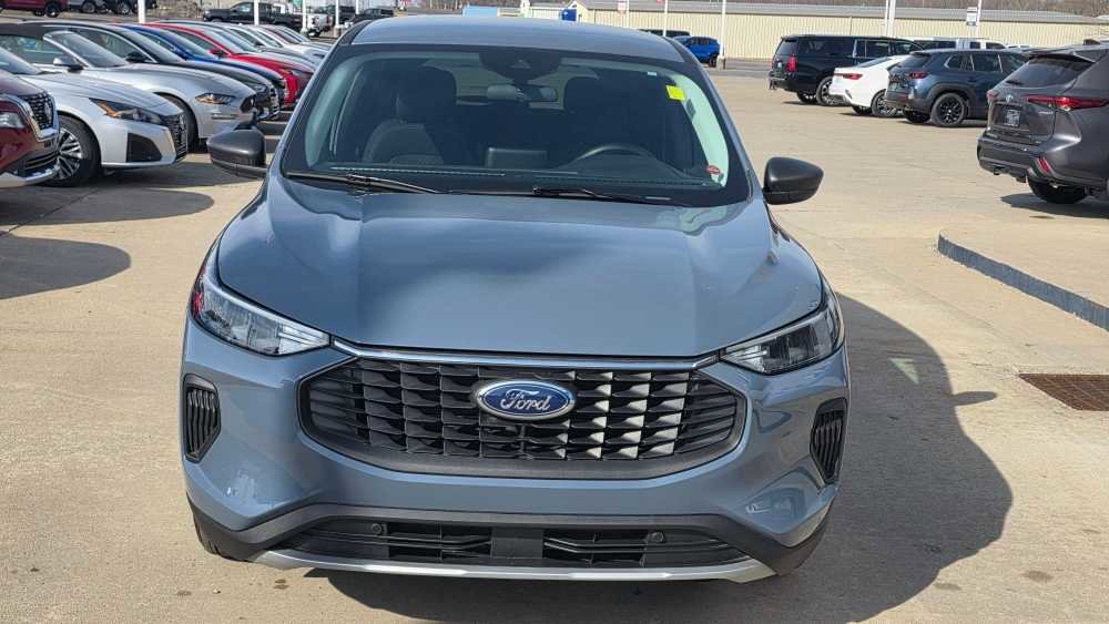Used 2025 Ford Escape Active image 3