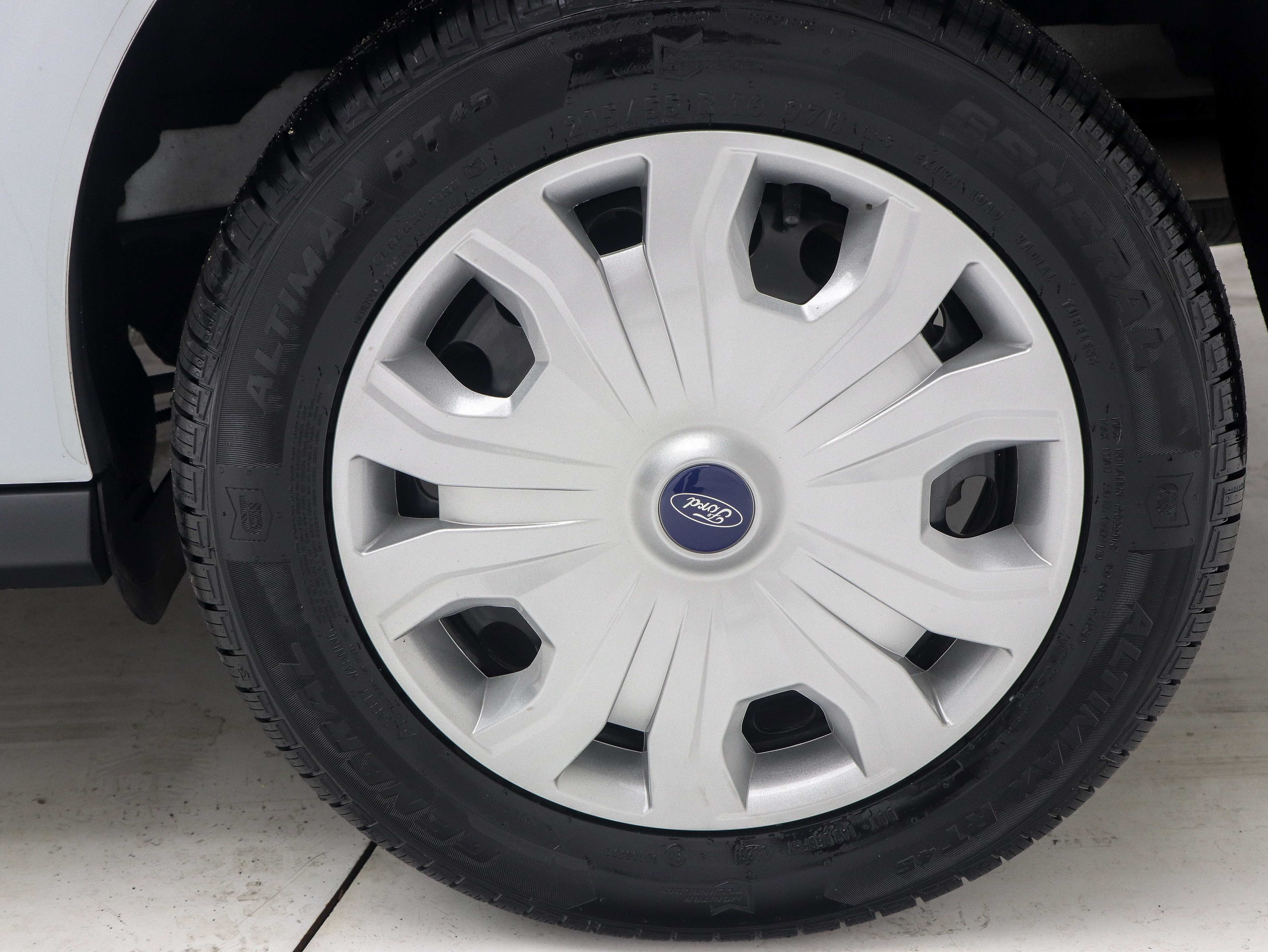 Used 2023 Ford Transit Connect XL FWD image 26