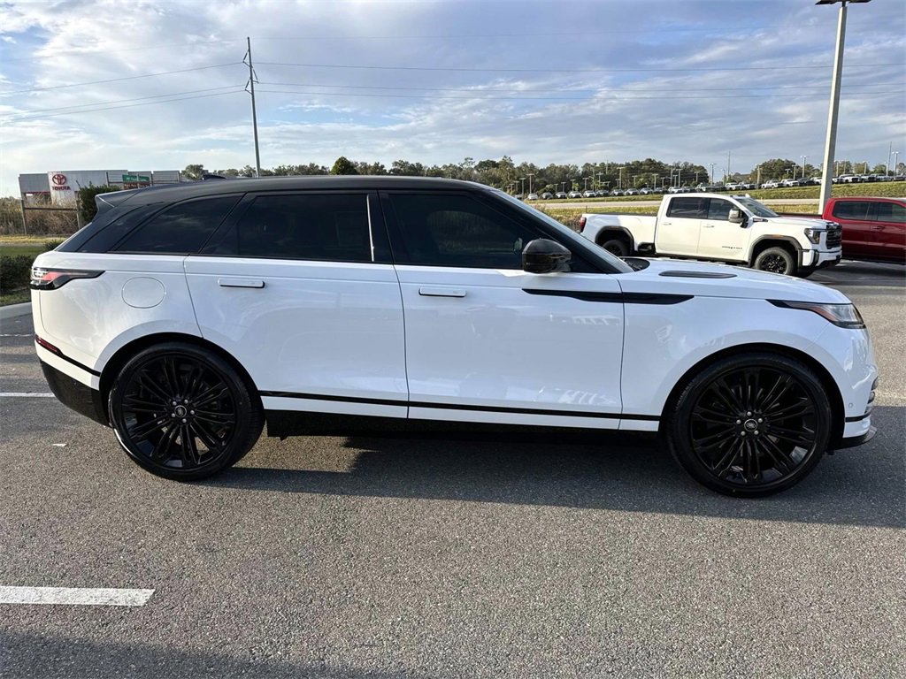 New 2026 Land Rover Range Rover Velar Dynamic SE image 5