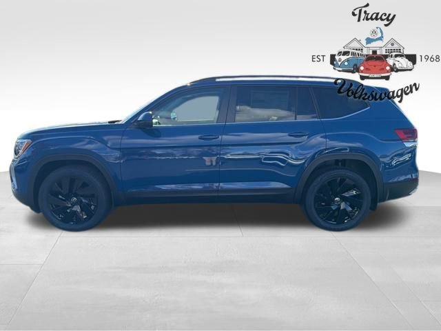 New 2026 Volkswagen Atlas SE image 4
